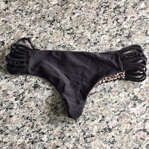 Acacia Brazilian bottoms